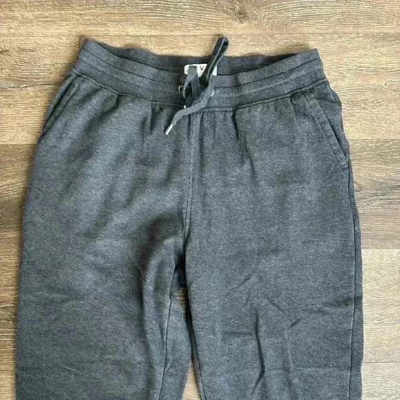 Orvis Sweatpants.  Men’s size large. Dark grey in color. - Picture 2 of 5